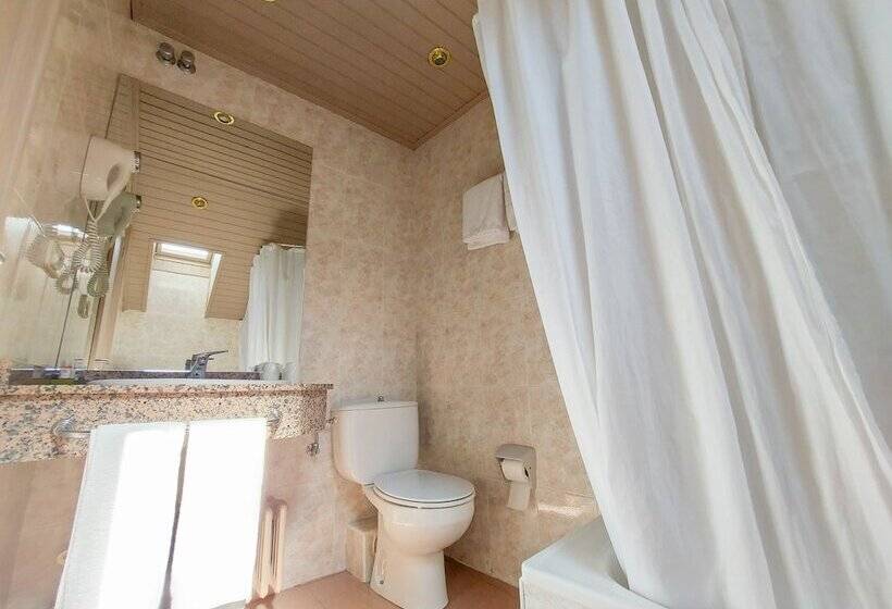 هتل Riu Nere Mountain