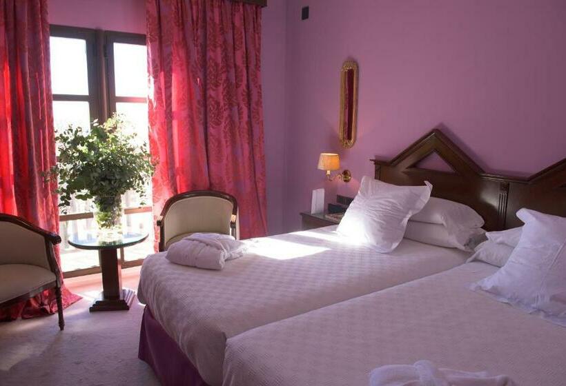 Отель Rl Ciudad De Ubeda