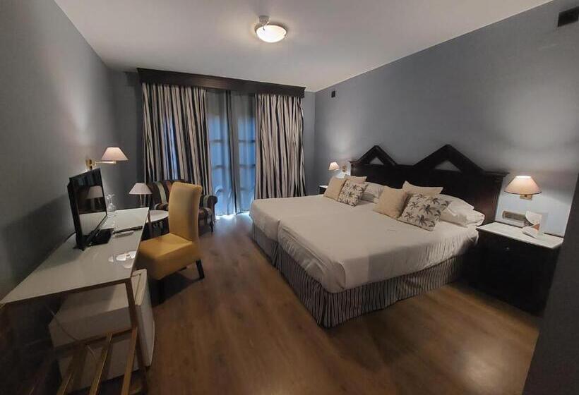 Отель Rl Ciudad De Ubeda