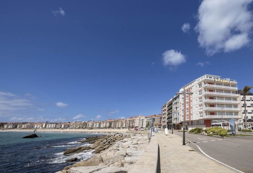 هتل Apartamentos Rotilio