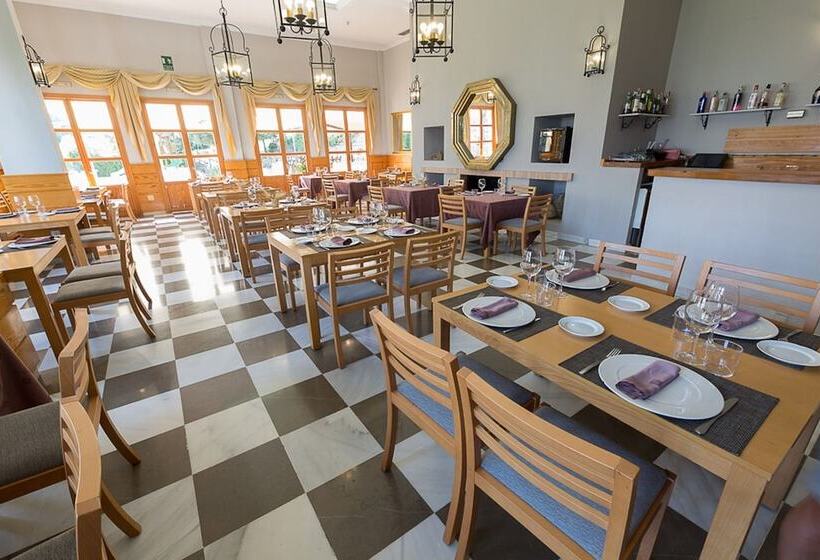 فندق ريفى Villa Turistica De Cazorla