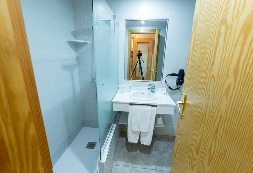 فندق ريفى Villa Turistica De Cazorla