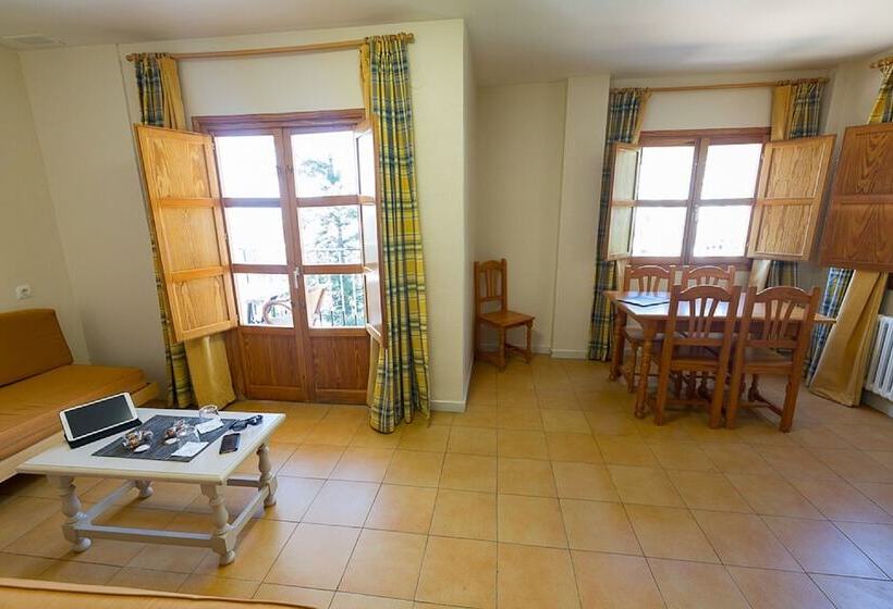 فندق ريفى Villa Turistica De Cazorla