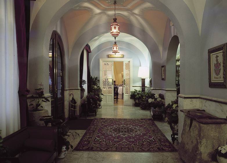 乡村酒店  Xabier