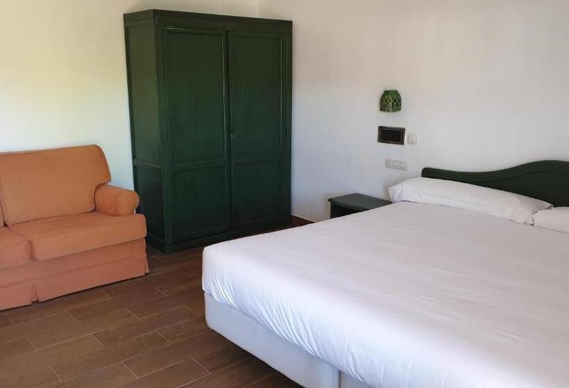 هتل Sabiñanigo Camp &