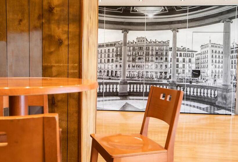 호텔 Sancho Ramírez