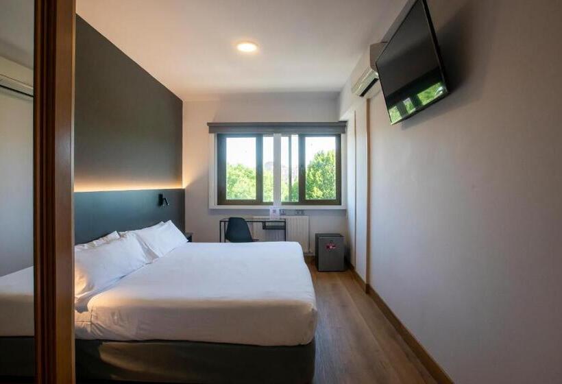 호텔 Sancho Ramírez