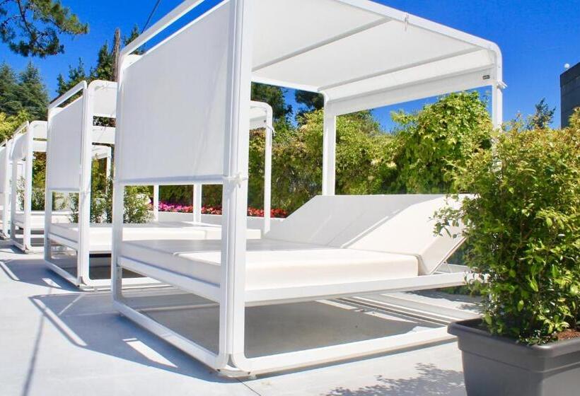 Отель Silgar 92