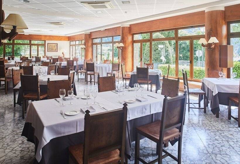 فندق Silken Ordesa