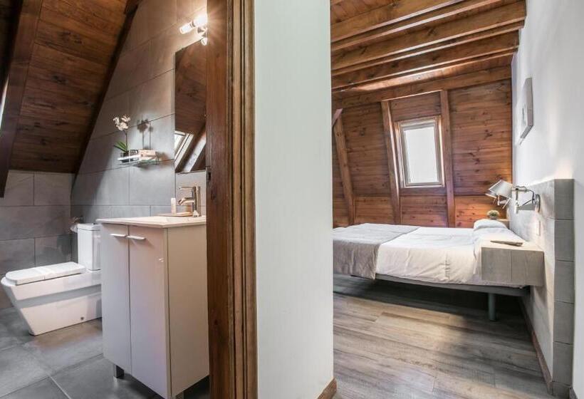 ホテル Sno Mont Romies