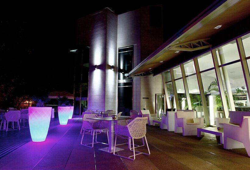 فندق Spa Jardines De Lorca