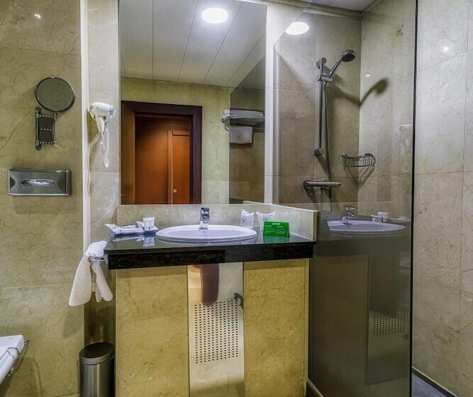 فندق Spa Jardines De Lorca