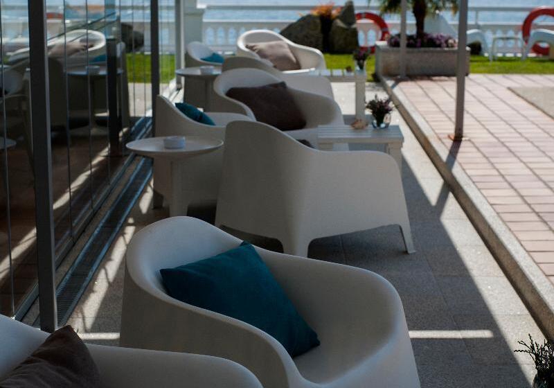 ホテル Eurostars Louxo Talaso