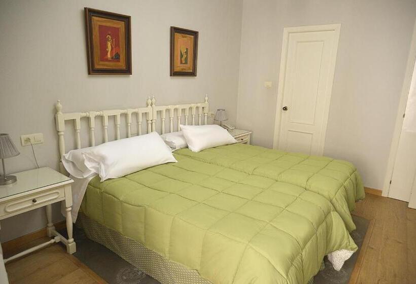 호텔 Tres Carabelas