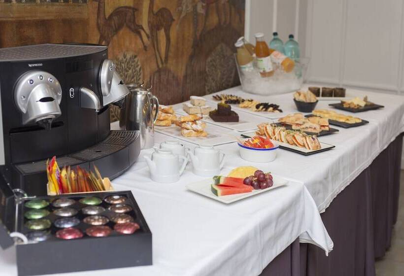 酒店 Tres Reyes Pamplona