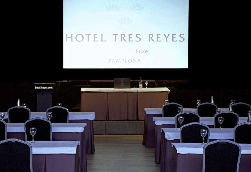 酒店 Tres Reyes Pamplona
