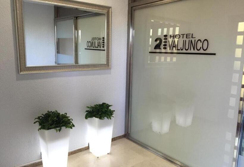 ホテル Valjunco