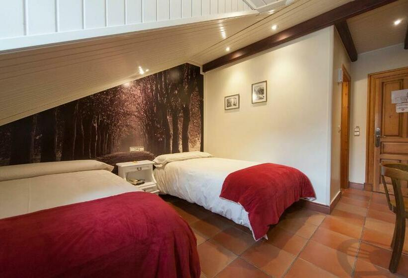 בית מלון כפרי Villa De Torla