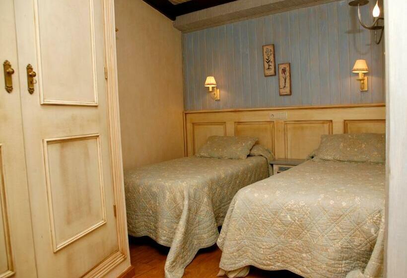 בית מלון כפרי Villa De Torla