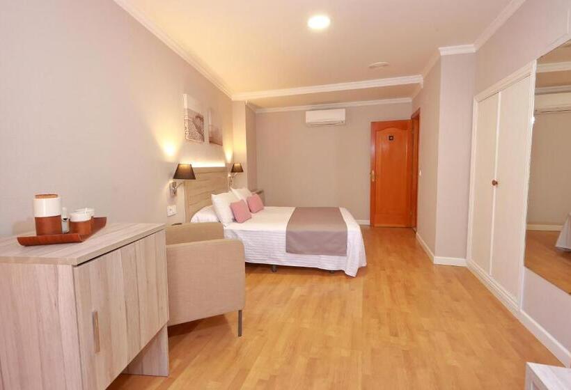 فندق Villa De Verín