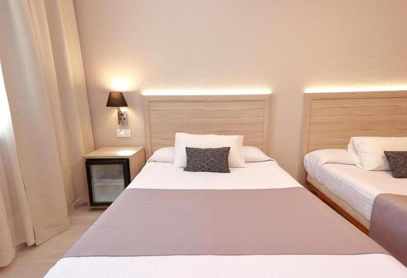 فندق Villa De Verín