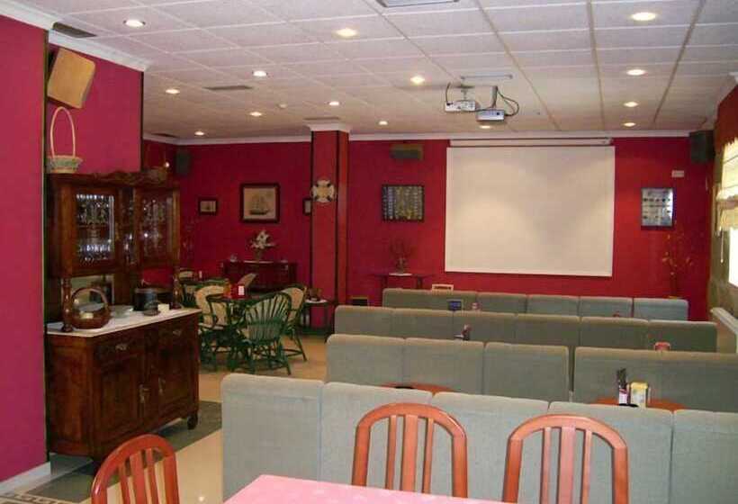 בית מלון כפרי Vimar