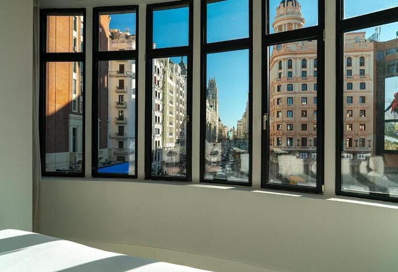 هتل Vincci Capitol