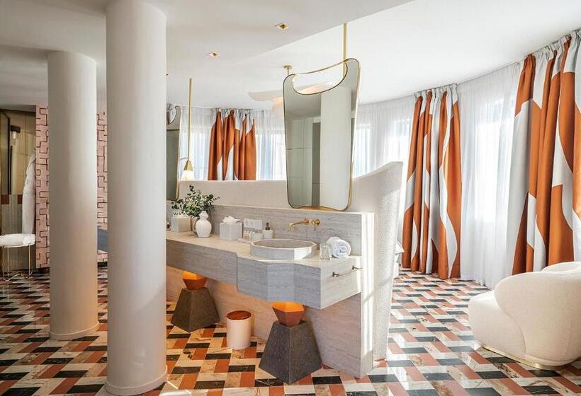 هتل Vincci Capitol