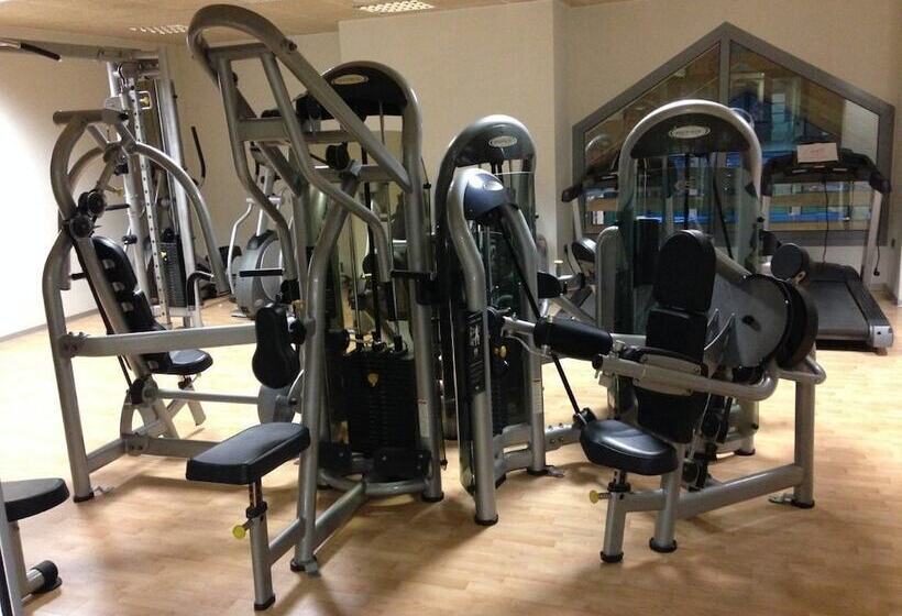 Hotel y Apartamentos Snö Isaba