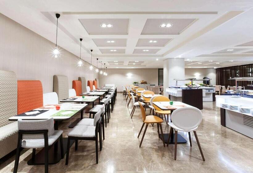 Novotel Madrid Center