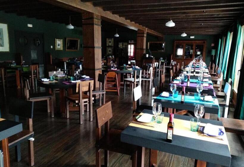 Parador De Arties