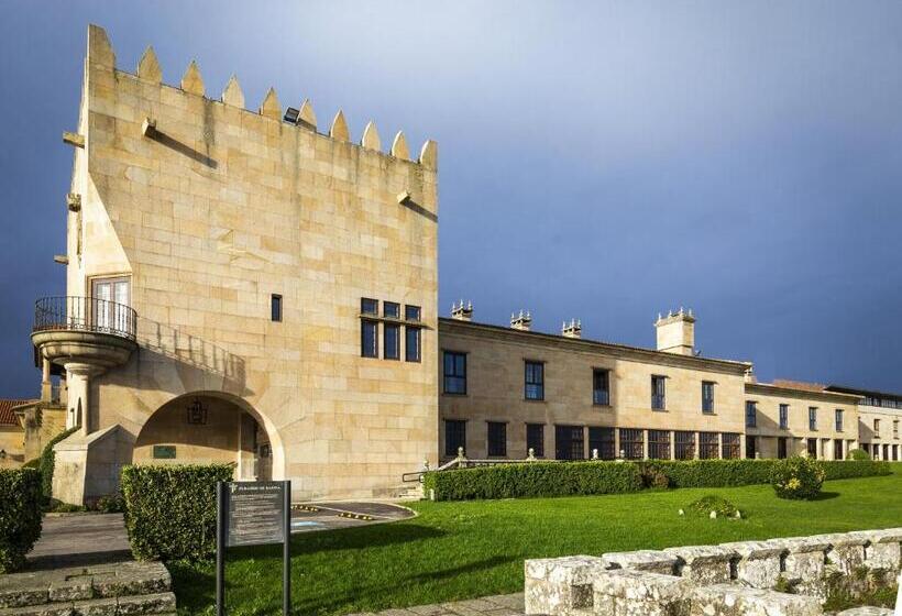 Parador De Baiona