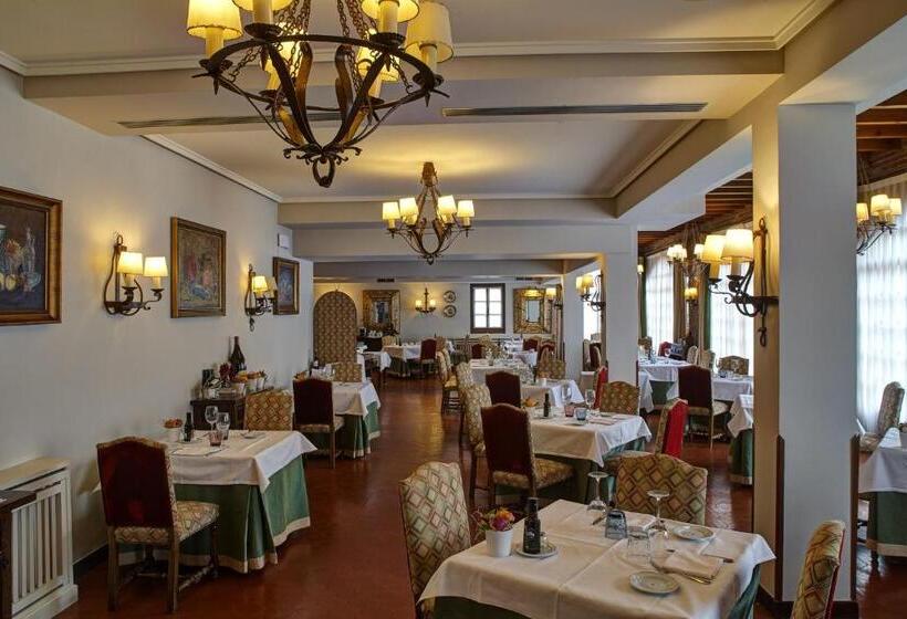 Parador De Calahorra