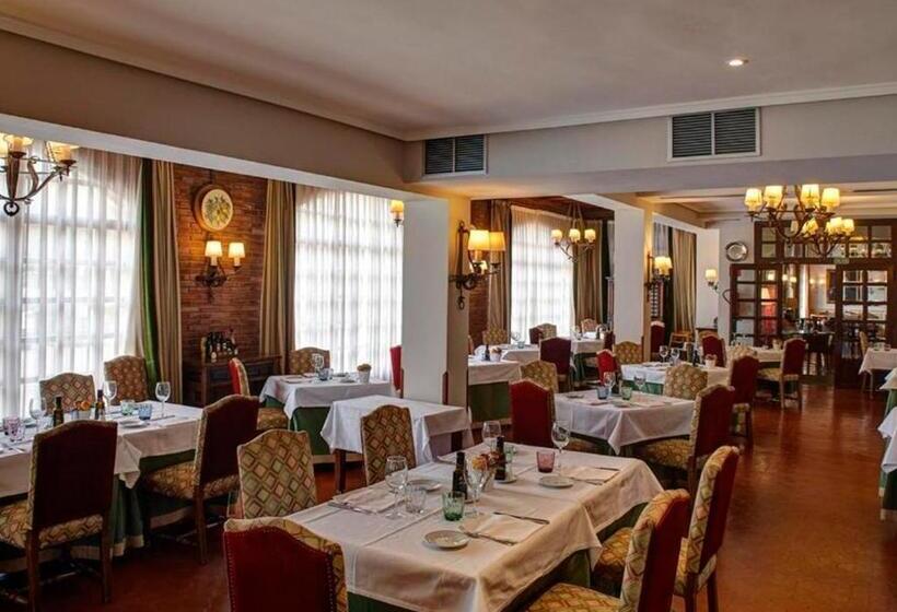 Parador De Calahorra