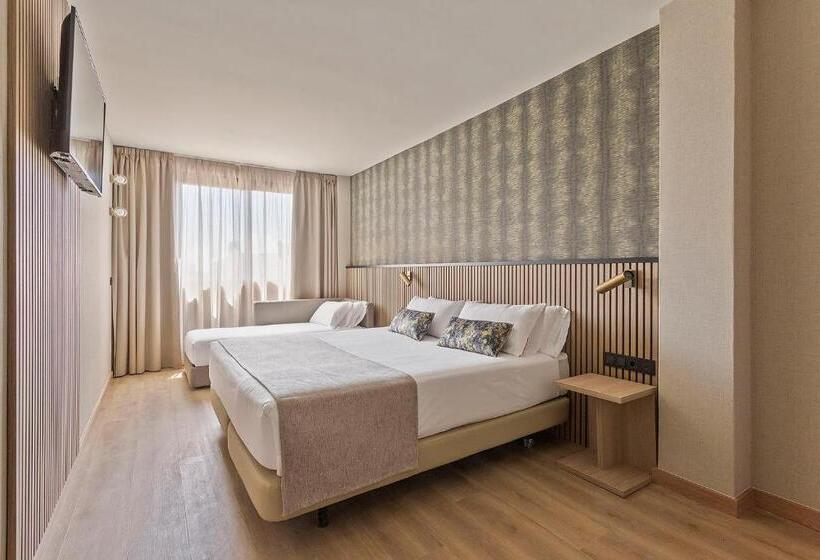 Rafaelhoteles Piramides