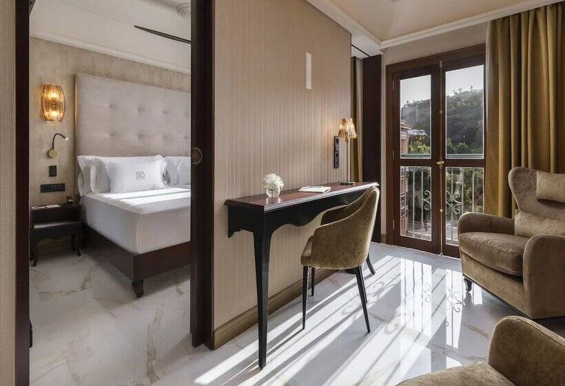 Santa Catalina, a Royal Hideaway Hotel  5*GL