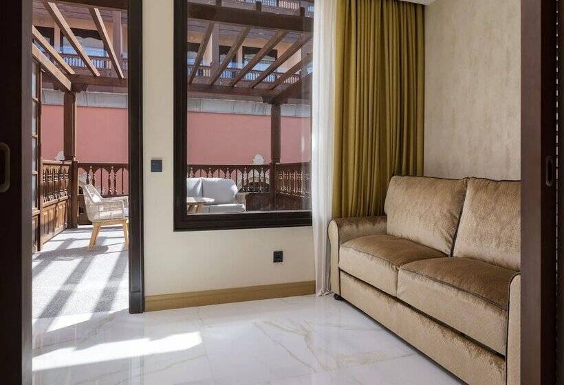 Santa Catalina, a Royal Hideaway Hotel  5*GL