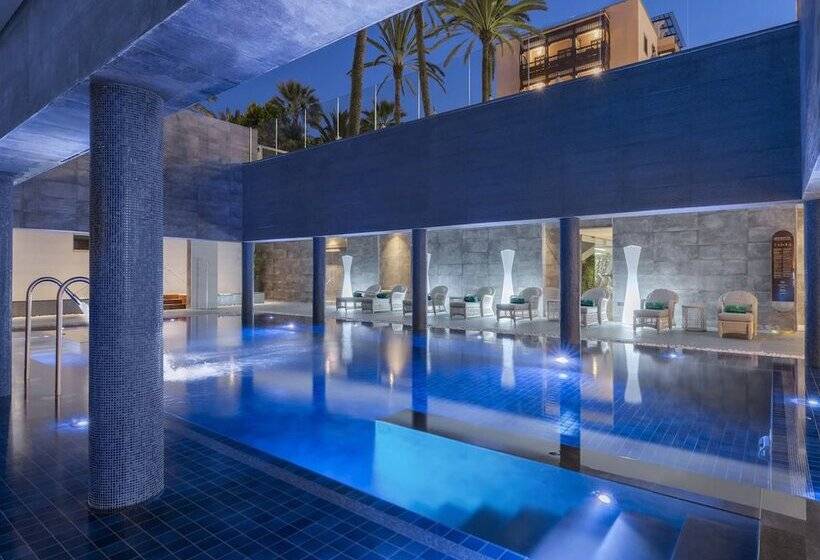 Santa Catalina, a Royal Hideaway Hotel  5*GL