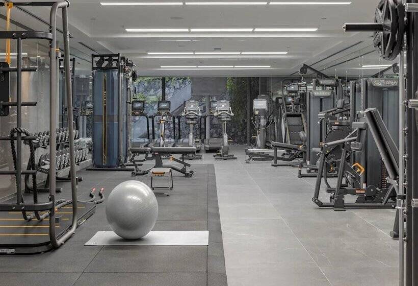 Santa Catalina, a Royal Hideaway Hotel  5*GL