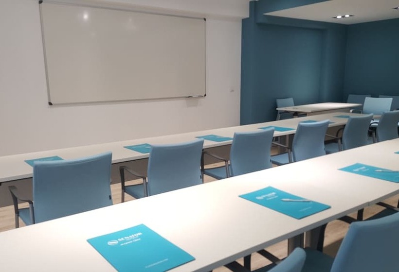 هتل Senator Barajas