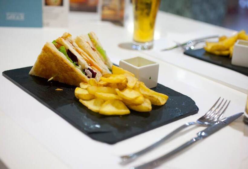 هتل Senator Barajas