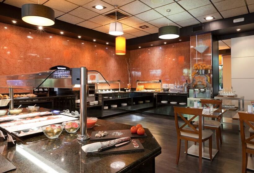 هتل Senator Barajas