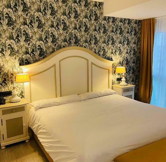 هتل Rey Sancho Palencia