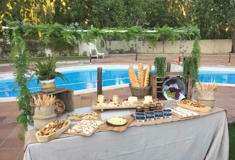 هتل Rey Sancho Palencia