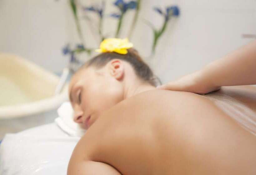 Termas De Cuntis Hotel La Virgen