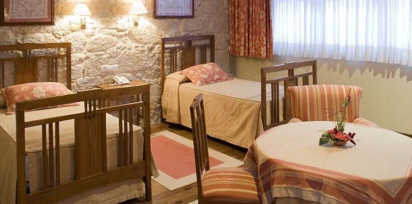 Termas De Cuntis Hotel La Virgen