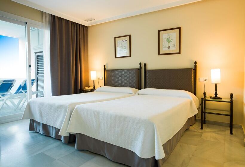 Aparthotel Monarque Sultán