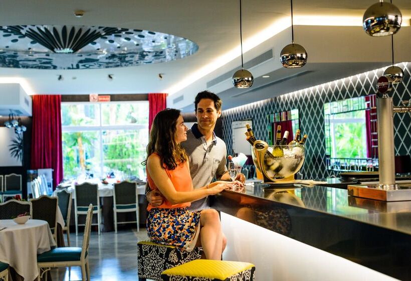 Aparthotel Monarque Sultán