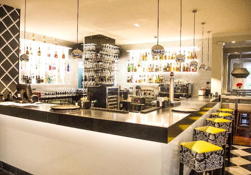 Aparthotel Monarque Sultán