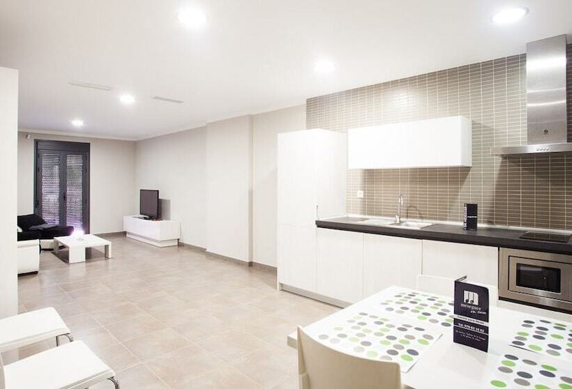 Aparthotel Meseguer